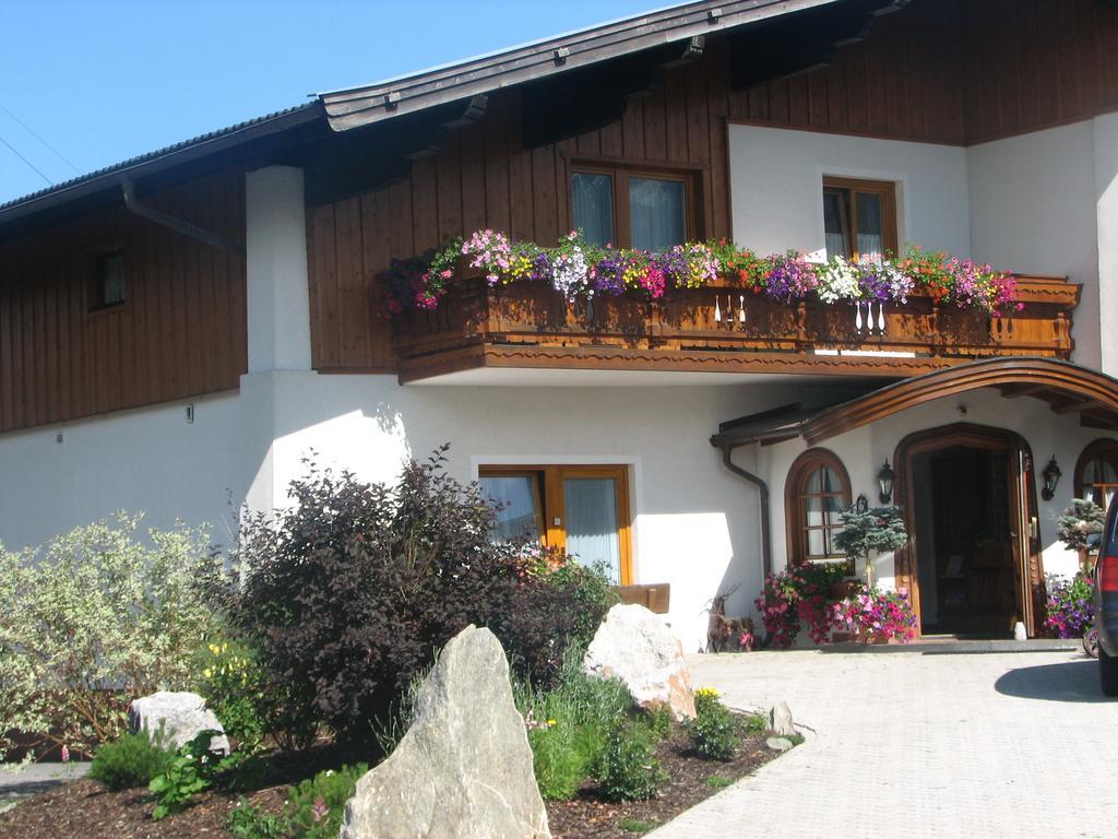 Pension Hanslhof Kaprun Eksteriør billede